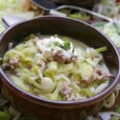 Käse - Lauchsuppe mit gebratenen Hackfleisch 